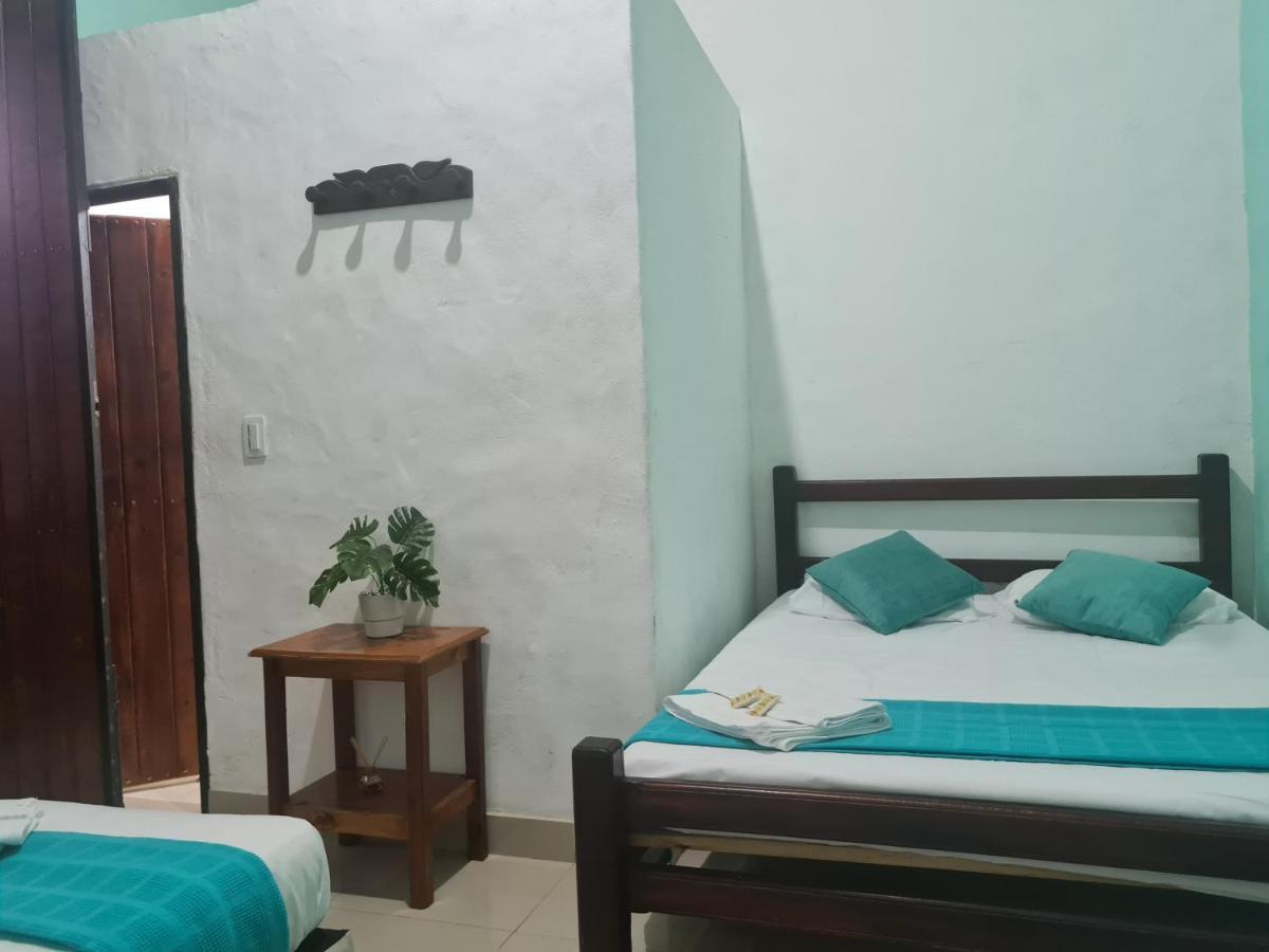 Hotel Alcazar Real Utica Екстер'єр фото